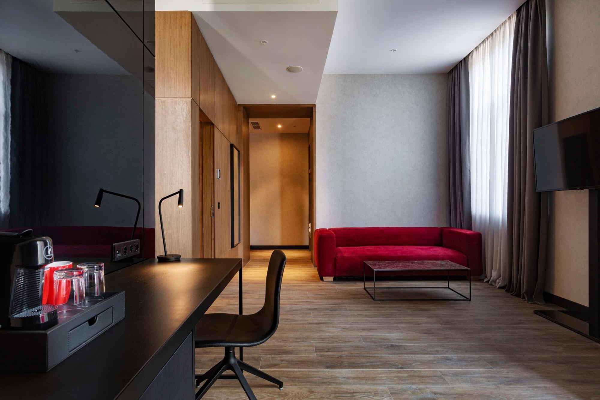Radisson Red Tbilisi Hotel Exterior photo
